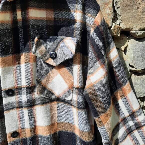 Flannel Tan, Black and White Shacket Shirt Jacket Long One Size made in Italy - Picture 5 of 5